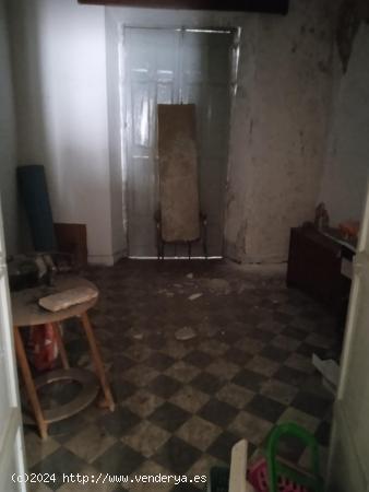 PISO DE 3 HABITACIONES EN EL CORAZON DEL BARRIO ALTO - CADIZ