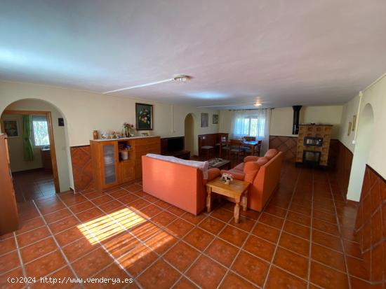 Casa rural con casa cueva en venta Totana - MURCIA