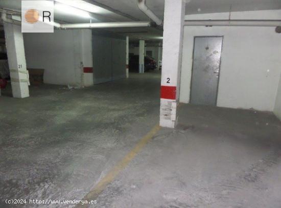 PARKING CON TRASTERO CERRADO Y POSIBILIDA DE CERRAR TODA LA PLAZA - CORDOBA