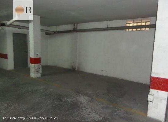 PARKING CON TRASTERO CERRADO Y POSIBILIDA DE CERRAR TODA LA PLAZA - CORDOBA