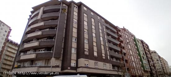 APARTAMENTO EN REINO DE LEÓN CON VISTAS - LEON