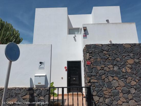 Casa independiente con jardín en venta en La Capellanía Tamaragua - LAS PALMAS