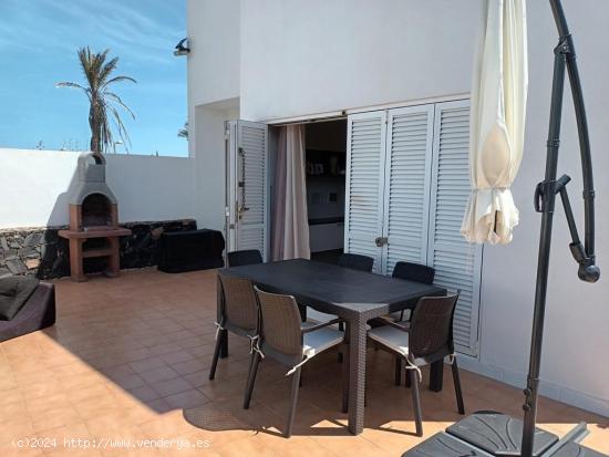 Casa independiente con jardín en venta en La Capellanía Tamaragua - LAS PALMAS