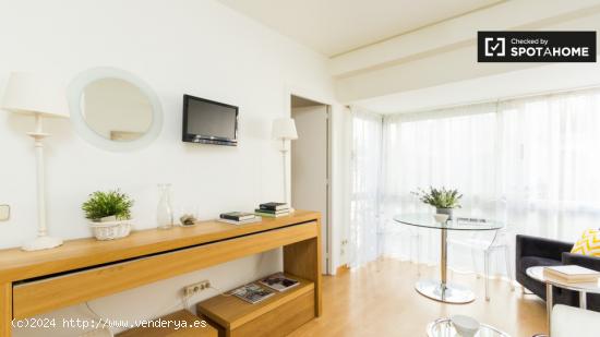 Elegante apartamento de 1 dormitorio con aire acondicionado en alquiler en Salamanca - MADRID