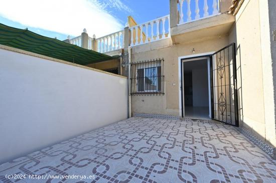 Bungalow en venta en Jardín del Mar - ALICANTE