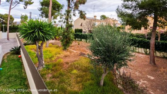 Parcela en venta en Urb. El Plantío, La Cañada - VALENCIA