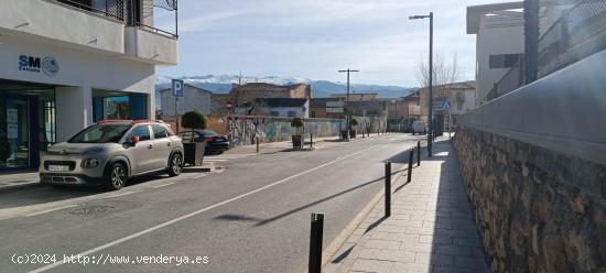 ALQUILER DE BAR EN EL CENTRO DE OTURA - GRANADA