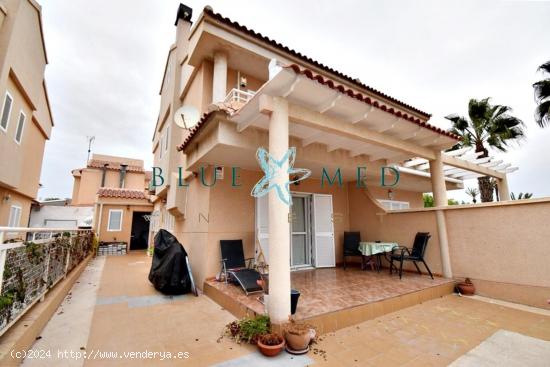  CHALET ADOSADO EN PLAYA GRANDE - MURCIA 