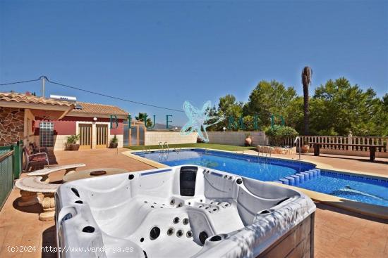 IMPRESIONANTE CHALET A LA VENTA EN MAZARRÓN - MURCIA