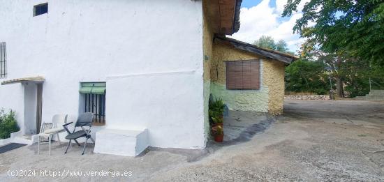 ¡Oportunidad Única! Encantadora Casa de Pueblo en Córcoles, Sacedón - GUADALAJARA