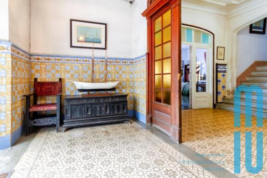 ¡Impresionante Casa Señorial en el Centro de Arenys de Mar! - BARCELONA