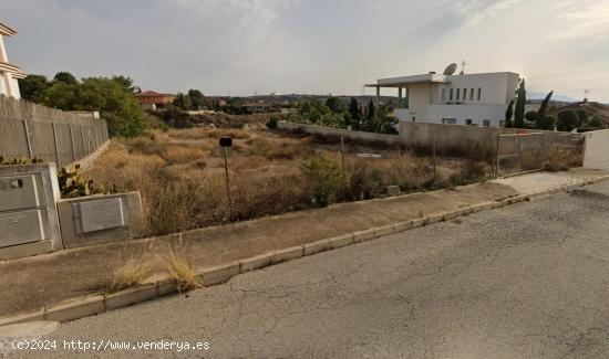 ¡MAGNÍFICA PARCELA URBANA EN EL CHORRICO! - MURCIA