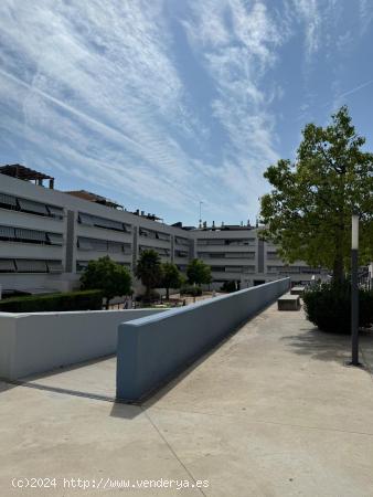 ÁTICO DUPLEX EN BUFALÀ - BARCELONA