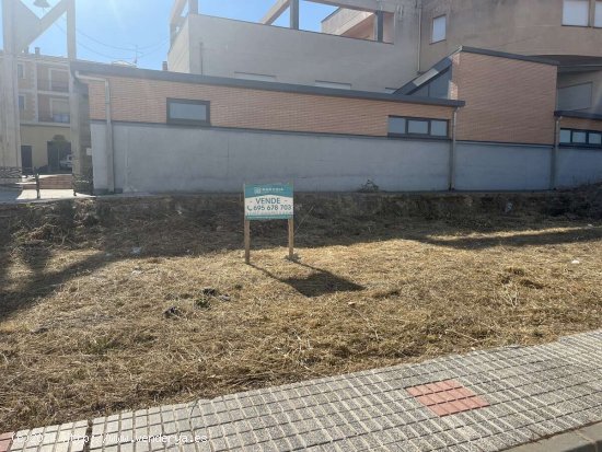  SE VENDE Parcela urbana para chalet junto a la Iglesia de Las Canteras en Ciudad Rodrigo - Ciudad Ro 