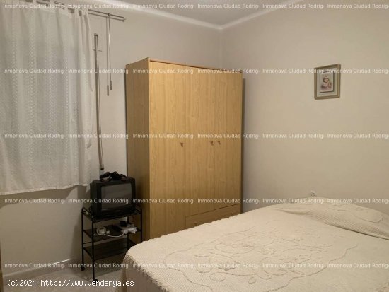 VIVIENDA INDIVIDUAL MUY BIEN SITUADA CON PATIO - Ciudad Rodrigo