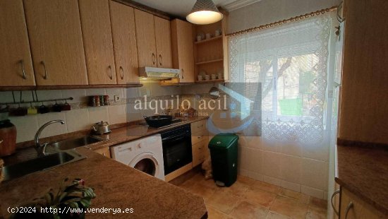 SE VENDE PISO EN RAMON DE CAMPOAMOR DE 2 DORMITORIOS POR 65000€