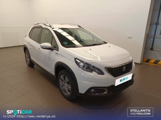 Peugeot 2008   1.2 PureTech 60KW (82CV) Signature - Zaragoza