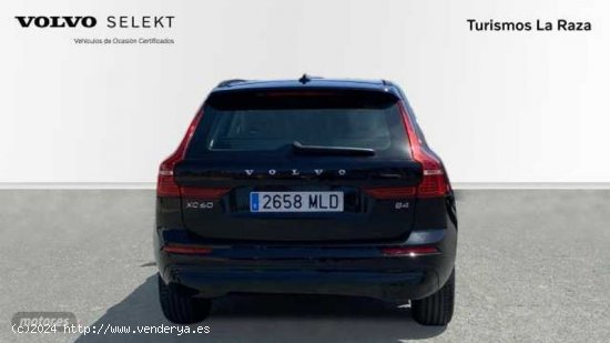 Volvo XC 60 XC60 Core, B4 Semihibrido, Diesel de 2023 con 27.847 Km por 42.600 EUR. en Sevilla