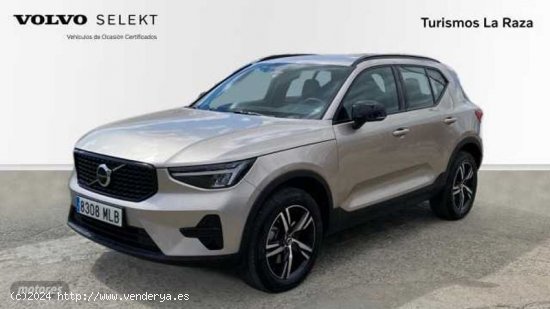  Volvo XC40 XC40 Plus, B3 mild hybrid, Gasolina, Dark de 2023 con 28.038 Km por 36.900 EUR. en Sevill 