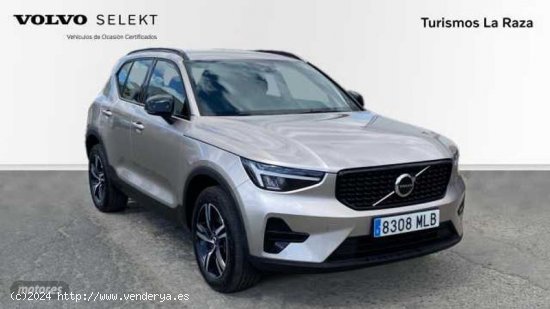 Volvo XC40 XC40 Plus, B3 mild hybrid, Gasolina, Dark de 2023 con 28.038 Km por 36.900 EUR. en Sevill