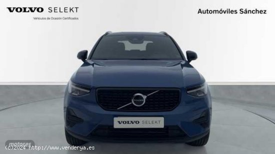 Volvo XC40 1.5 T4 PHEV RECHARGE PLUS DARK DCT 211 5P AUTOMATICO de 2023 con 8.871 Km por 49.900 EUR.