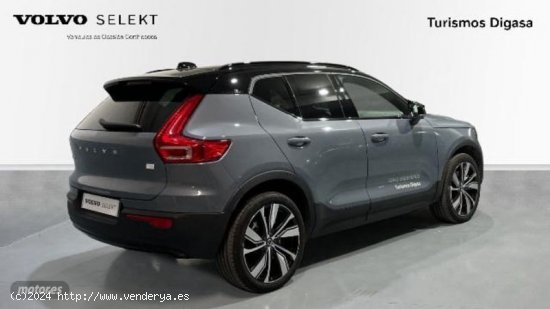 Volvo XC40 XC40 RECHARGE PRO, RECHARGE TWIN ELECTRICO PURO CON TECHO SOLAR. de 2022 con 8.315 Km por