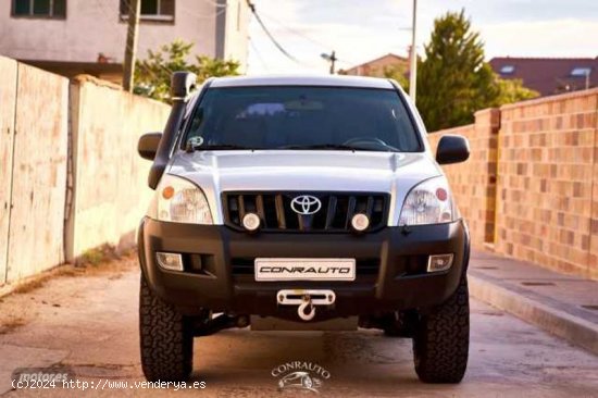 Toyota Land Cruiser 3.0D-4D KXR de 2006 con 590.000 Km por 17.900 EUR. en Segovia