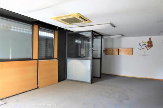 Local comercial en venta en calle Otger, 28 Sant Andreu Palomar - Barcelona - BARCELONA