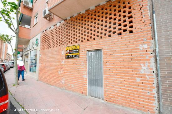 LOCAL COMERCIAL EN BRUTO - MUCHO PASO - MADRID