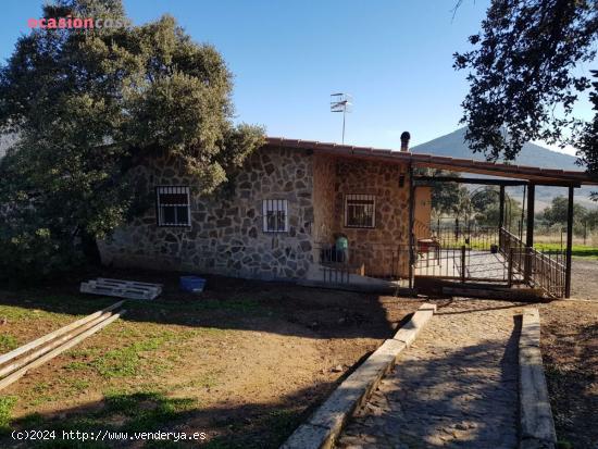 PARCELA CON CHALETS EN PLENA NATURALEZA - CORDOBA