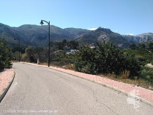 TERRENO URBANO EN PEGO - ALICANTE