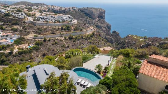 Descubra la Serenidad Mediterranea en Villa Camilia en Cumbre del Sol, Benitachel Alicante - ALICANT