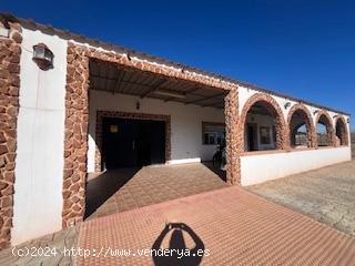 CORTIJO EN VENTA EN TABERNAS - ALMERIA