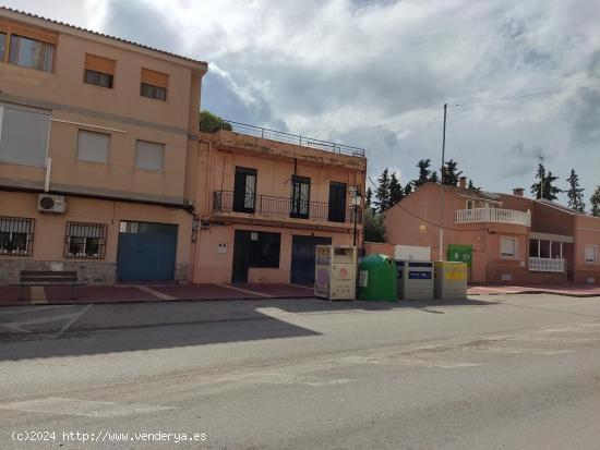 Edificio en venta en el centro de Librilla - MURCIA