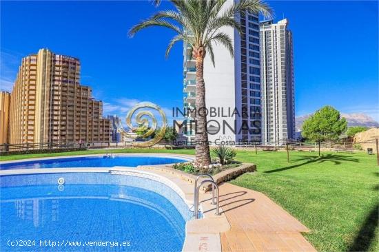 Lujoso Apartamento con gran terraza con vistas al mar y montaña en rascacielo en Benidorm - ALICANT