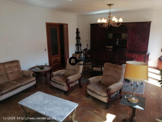 INMOBILIARIA TEJARES VENDE EXCELENTE PISO EN ZONA  PRIVILEGIADA - ALBACETE