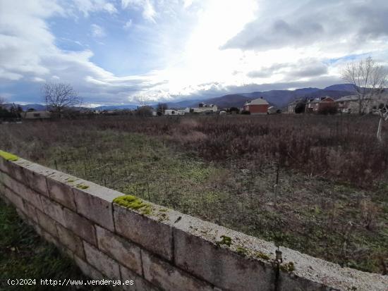 FINCAS URBANAS EN DEHESAS - LEON