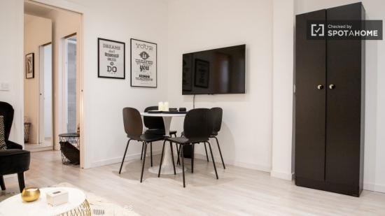 Apartamento de un dormitorio en alquiler en Madrid - MADRID