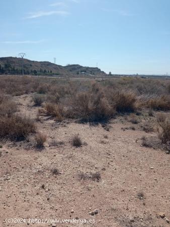 Parcela urbana con paro de edificabilidad en Mutxamel, 13 km de Alicante - ALICANTE