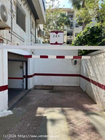  Plaza de garaje abierta en el centro del Albir - ALICANTE 