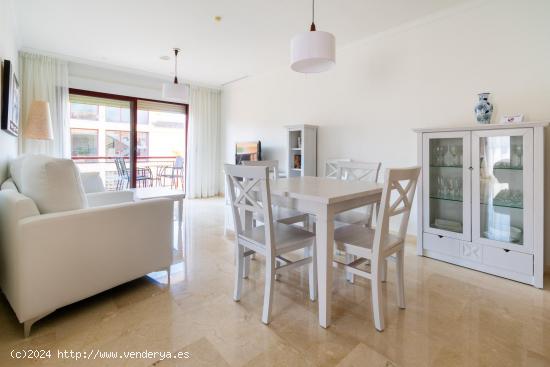 Apartamento de 3 dormitorios en el Albir - ALICANTE