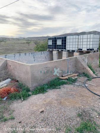 PROYECTO DE REFORMA !! Casa de campo con terreno en hermoso campo - MURCIA