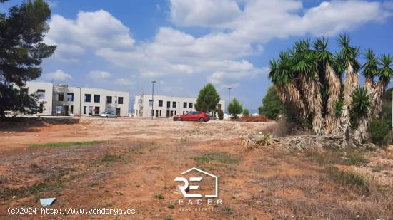  SE VENDE PARCELA ZONA TORRE CONILL - VALENCIA 