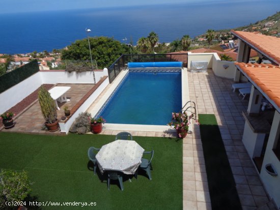 Casa-Chalet en Venta en Sauzal, Vecinal Del Santa Cruz de Tenerife