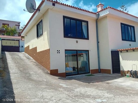 Casa-Chalet en Venta en Sauzal, Vecinal Del Santa Cruz de Tenerife