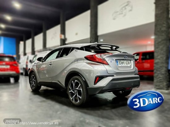 Toyota C-HR 1.8 125H ADVANCE de 2019 con 72.128 Km por 20.900 EUR. en Barcelona