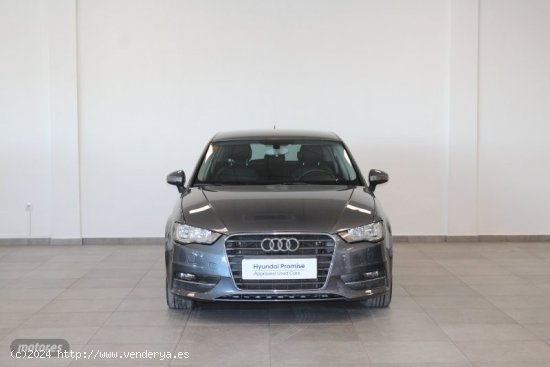 Audi A3 1.6 TDI SPORTBACK 105CV S-TRONIC ATTRACTED de 2014 con 232.187 Km por 13.500 EUR. en Cadiz