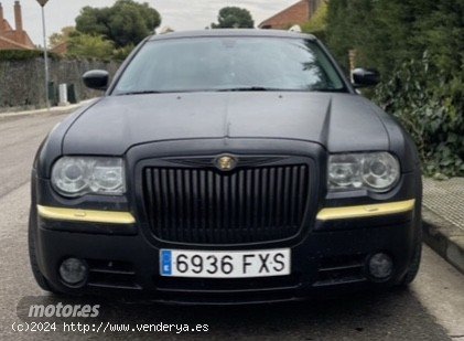 Chrysler 300 C Touring 3.0 V6 CRD de 2007 con 241.000 Km por 6.900 EUR. en Zaragoza