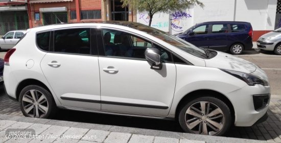 Peugeot 3008 1.2 PureTech 96KW S&S Allure Pack de 2016 por 13.500 EUR. en Valladolid