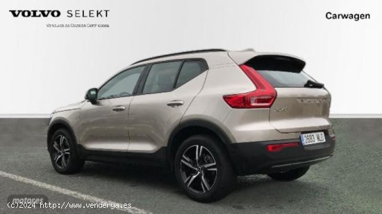 Volvo XC40 XC40 Plus, B3 mild hybrid, Gasolina, Dark de 2023 con 27.755 Km por 37.500 EUR. en Vizcay